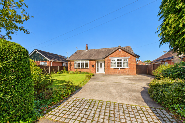 3-bed bungalow on 28, Woodplumpton Lane, Fulwood, £399,995