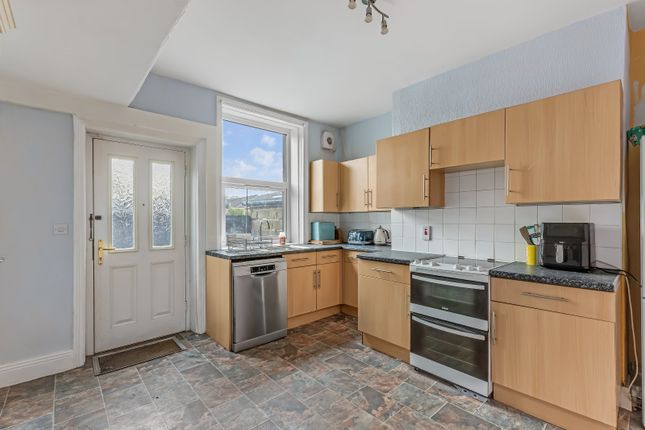 11, East Parade, West Yorkshire photo 2
