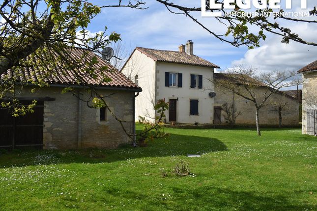 Thumbnail Villa for sale in Blanzay, Vienne, Nouvelle-Aquitaine