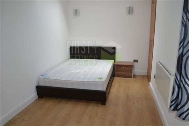 Thumbnail Flat to rent in St. James Road, Highfields