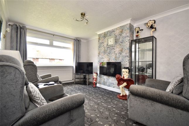 3, Foxhill, Shaw photo 4