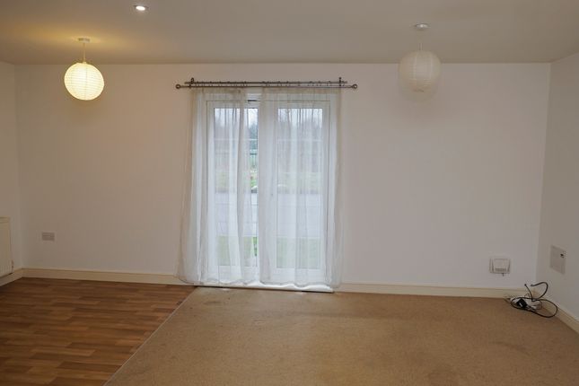 49, Flat 1, Lambwath Hall Court, Hull photo 4