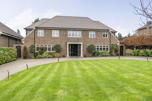 Wolsey Road, Moor Park photo 2