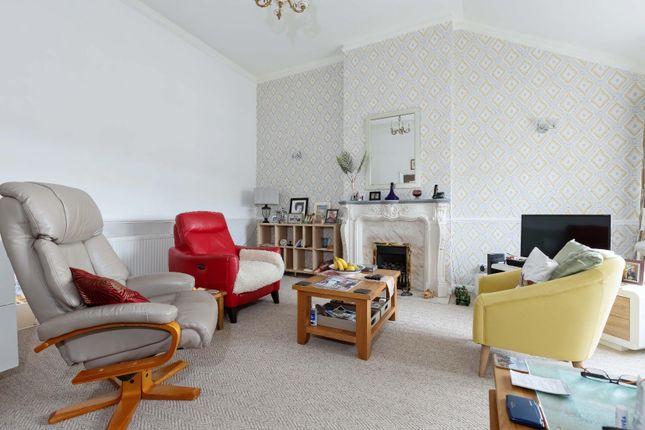 Broad Rig Avenue, Hove photo 3