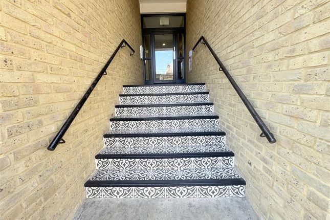 38, Queensbridge Drive, Ramsgate photo 4