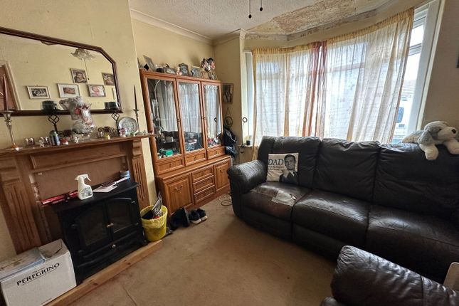 9, Main Avenue, Torquay photo 3