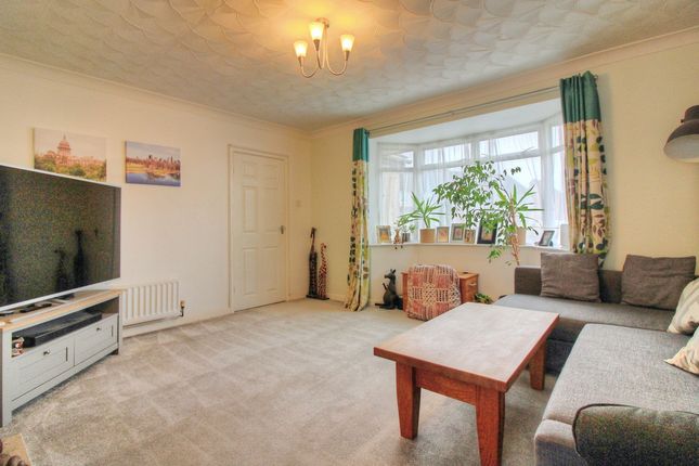17, Barley Close, Bristol photo 2