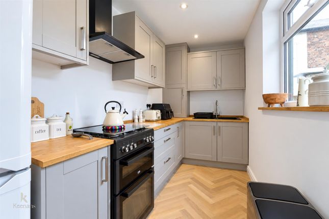 7, New Herbert Street, Salford photo 4