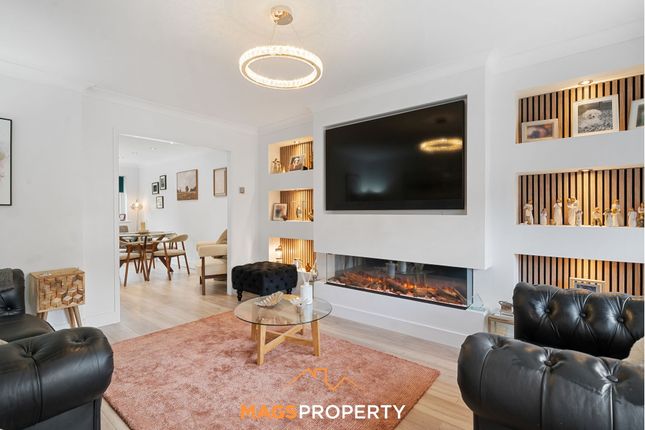 15 Addingham Avenue, Widnes photo 2