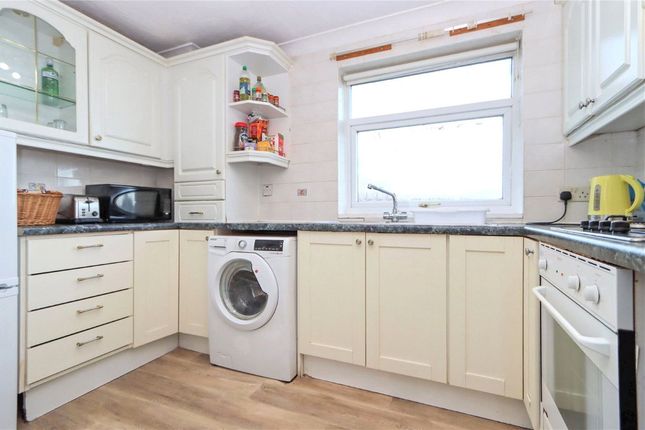 82 Gibbs Court, Chester le Street photo 2