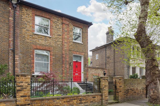 Semi-detached house for sale in Bridge View, London