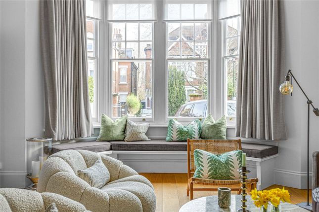 57, Kings Road, Surrey photo 4