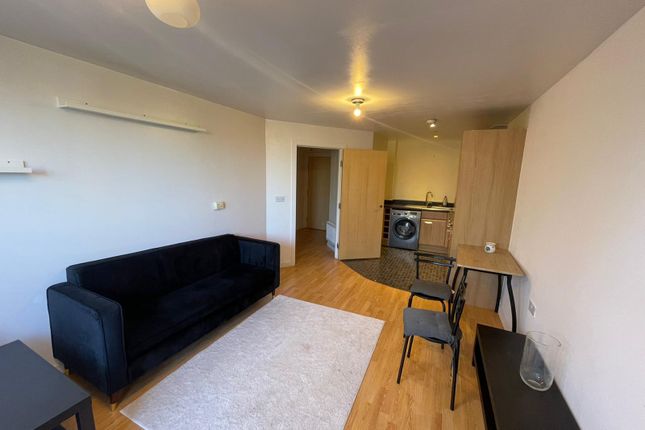 Flat for sale in Taywood Road, Northolt, London