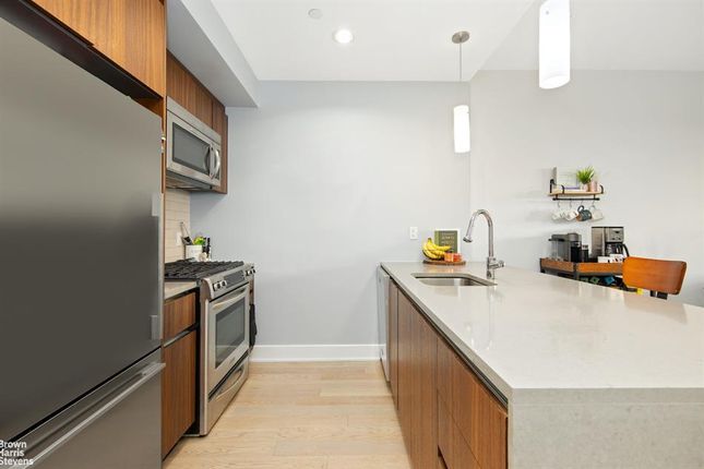 Studio for sale in 27-21 51st Ave #2B, Long Island City, Ny 11101, Usa