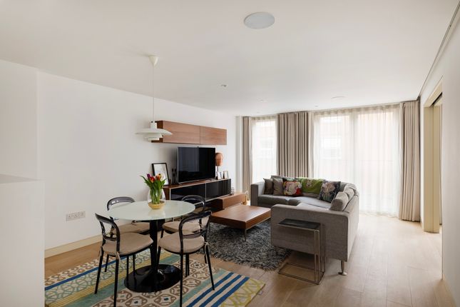 Flat 2, 9 Bedford Court, London photo 4