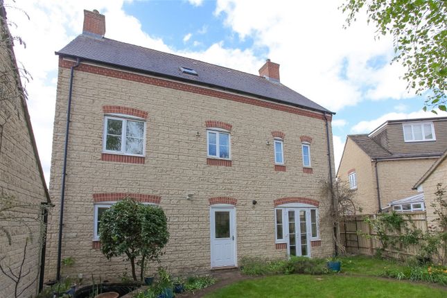 Detached house for sale in Harvest Way, Witney