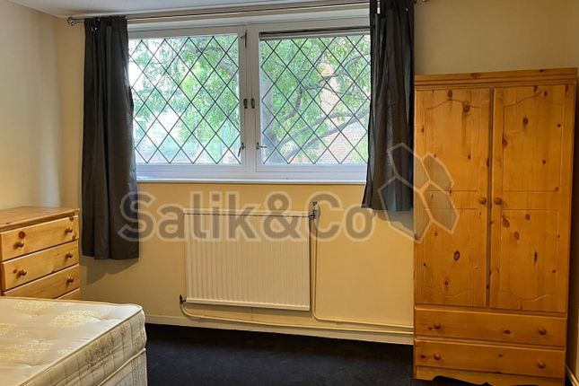 34 Goldman Close, Goldman Close, London photo 4