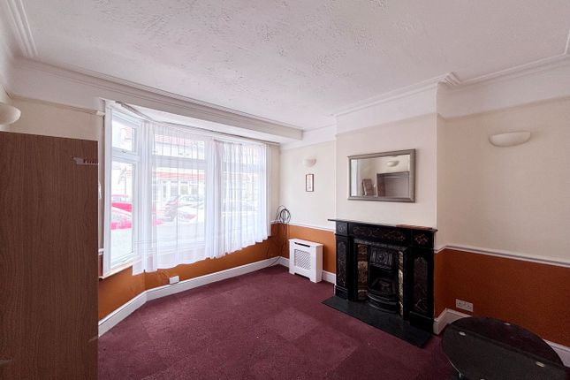 4, Alexandra Road, London photo 2