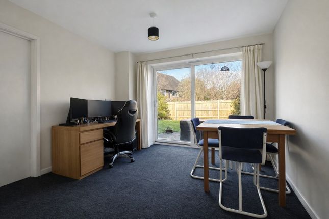 37, The Glades, Bexhill on Sea photo 4