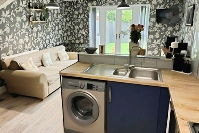 10, Mulberry Croft, Beverley photo 3