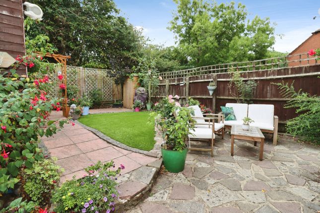 25, Lapwing Close, Avon photo 4