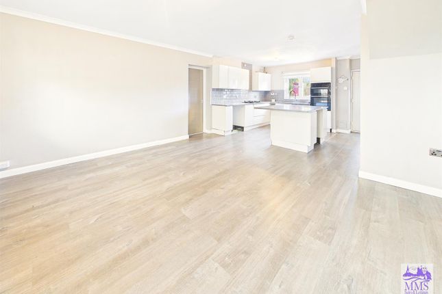 7, Bader Crescent, Chatham photo 3