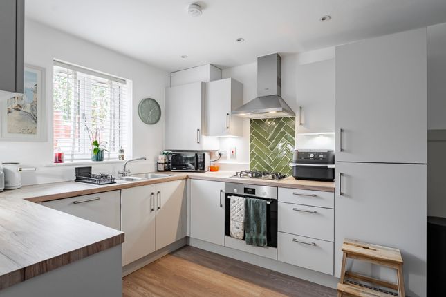 32 Rowan Drive, Dereham photo 4