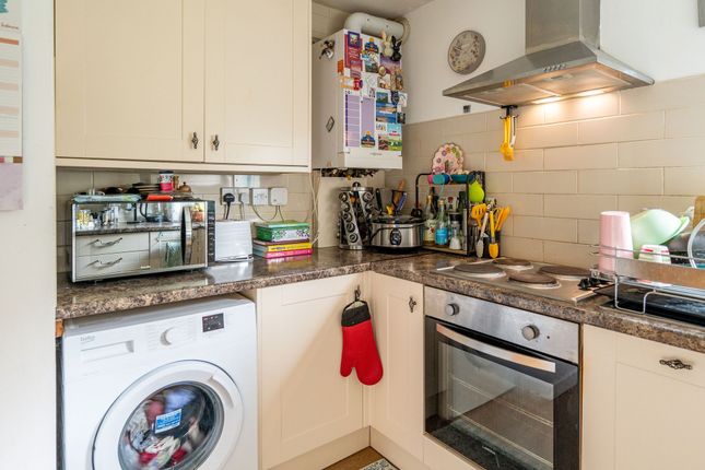 Flat 31, Cheriton House The Crescent, Cardiff photo 3