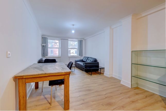 Flat 3, St Katherines House, 42-43, Oxford Street, Buckinghamshire photo 4