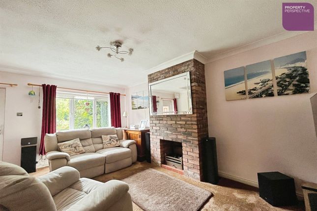 7, Ash Road, Lymm, Lymm photo 4