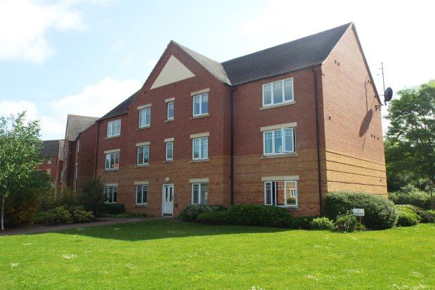 Thumbnail Flat to rent in Hedgerow Close, Redditch