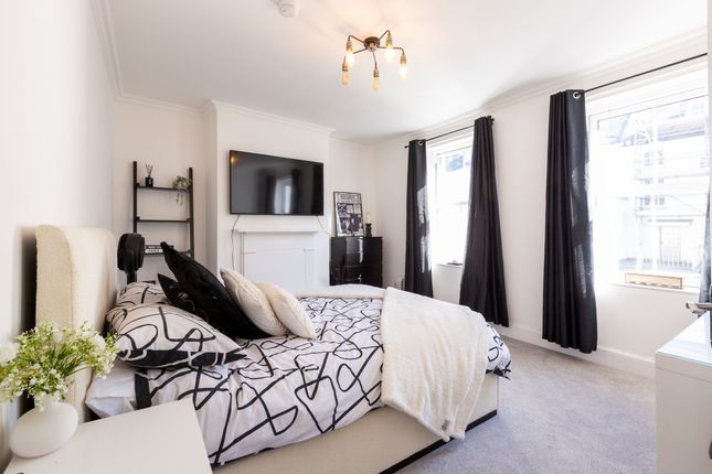 Flat 2b, 75 New Street, Jersey photo 3