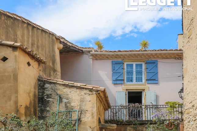 Villa for sale in Lédenon, Gard, Occitanie