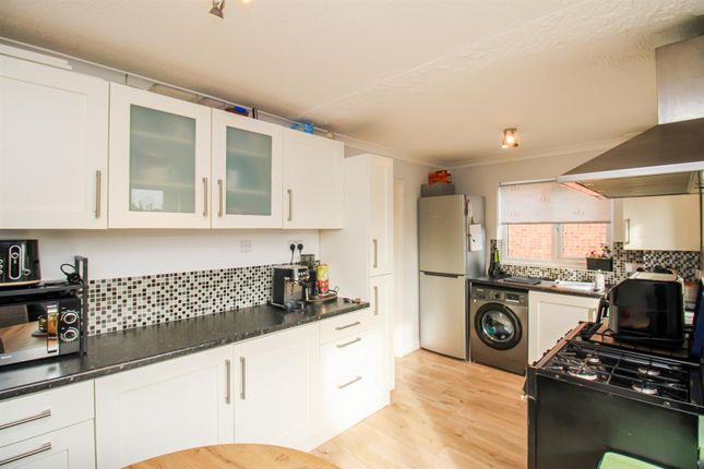 Holme Field, Ossett photo 3