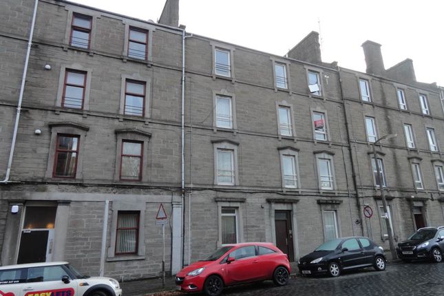 Thumbnail Flat to rent in Stirling Street, Dundee