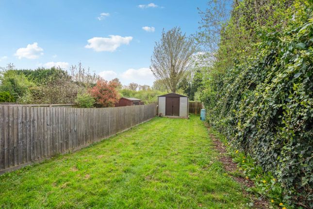 End terrace house for sale in Railway Cottages, Tring