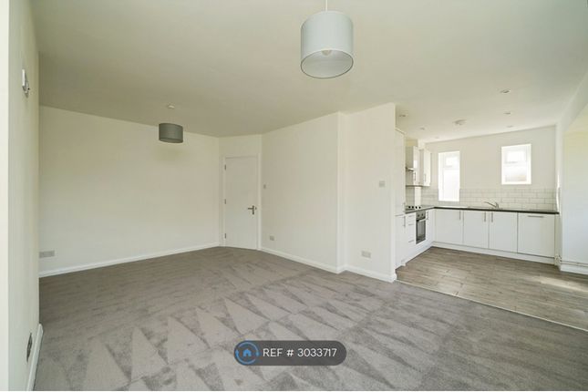 Gordon Road, Claygate photo 3