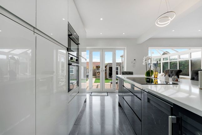 5, Rochford Avenue, Manchester photo 2