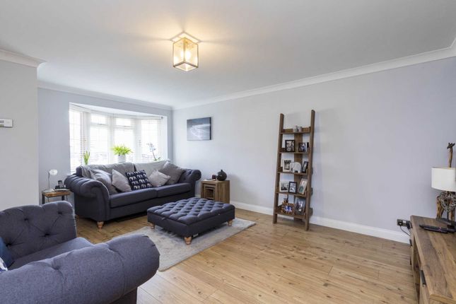 Detached house for sale in Mapledown Close, Southwater
