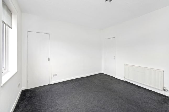11/8, West Pilton Rise, Pilton, Edinburgh photo 3