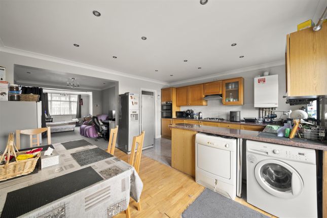 Clairvale Road, Hounslow photo 4