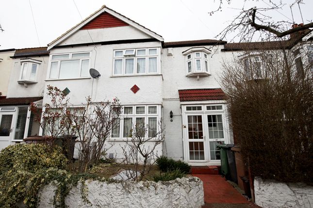 Thumbnail Terraced house to rent in Cavendish Drive, London