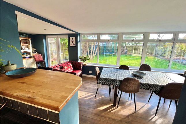 40, Bartletts Well Road, Tenby photo 4