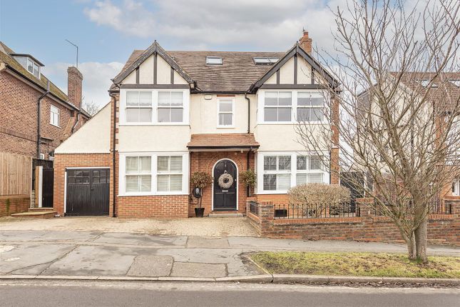 Thumbnail Detached house for sale in West Way, Harpenden
