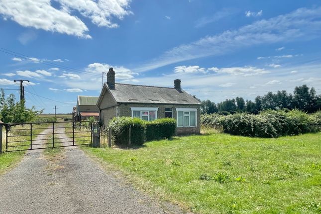 2-bed detached on 2, Primrose Hill, March, £550,000