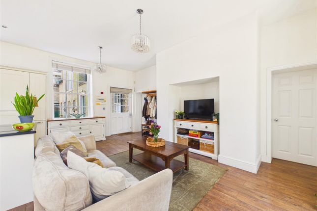 Apartment 1, Raywell House, Riplingham Road, Cottingham photo 3