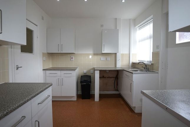 8, Comet Road, Wigan photo 4