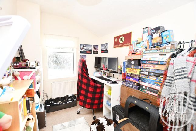 Terraced house for sale in Oxford Road, Lowestoft