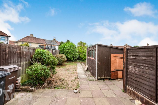 30, Elm Road, Gravesend photo 4