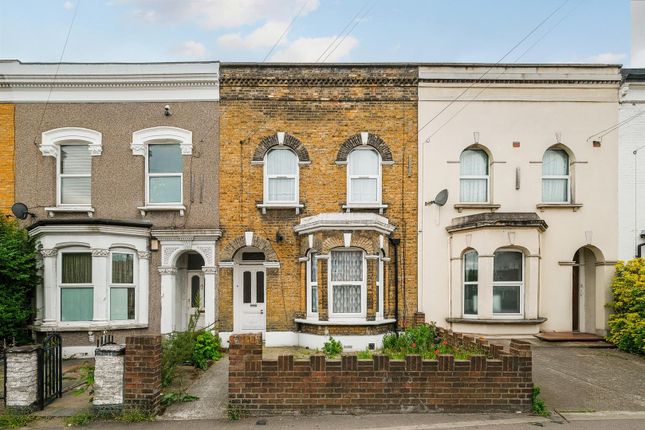 23A Dames Road-24_Web.Jpg